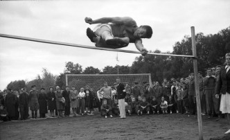В 1940 году у спортсменов появилась возможность В 1940 году у спортсменов появилась возможность.